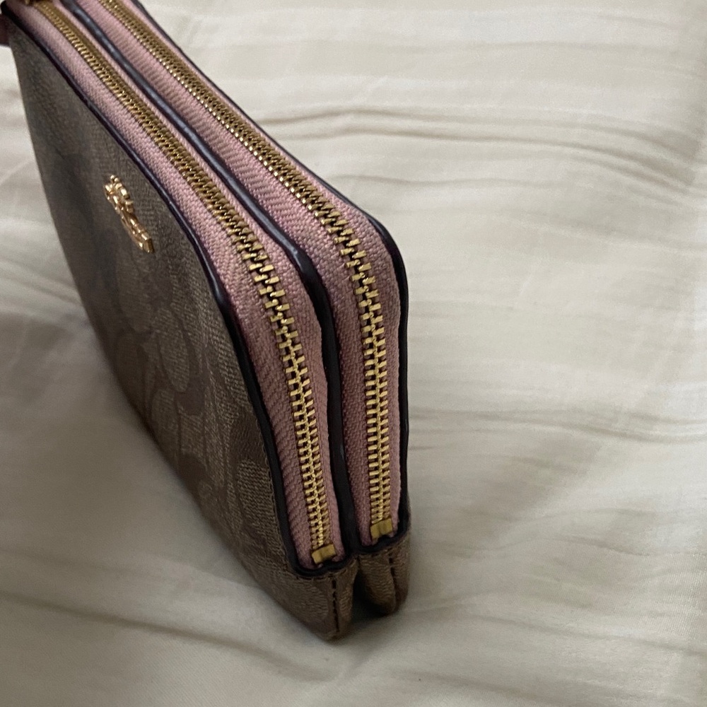 Coach Signature Brown and Pink Wristlet - Picture 8 of 8